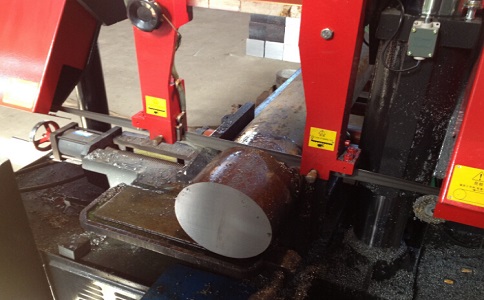 麻洋镇卧式带锯床加工时出现明显振荡如何排查？