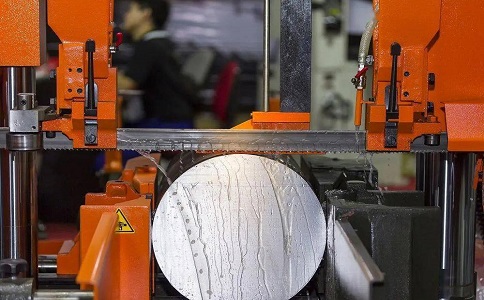 麻洋镇立式金属带锯床切削出现跑带故障解决方法! 麻洋镇立式金属带锯床切削出现跑带故障解决方法!